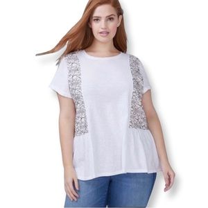 LANE Bryant 18/20 White Peplum T-Shirt with Black and White Lace Panel 2x